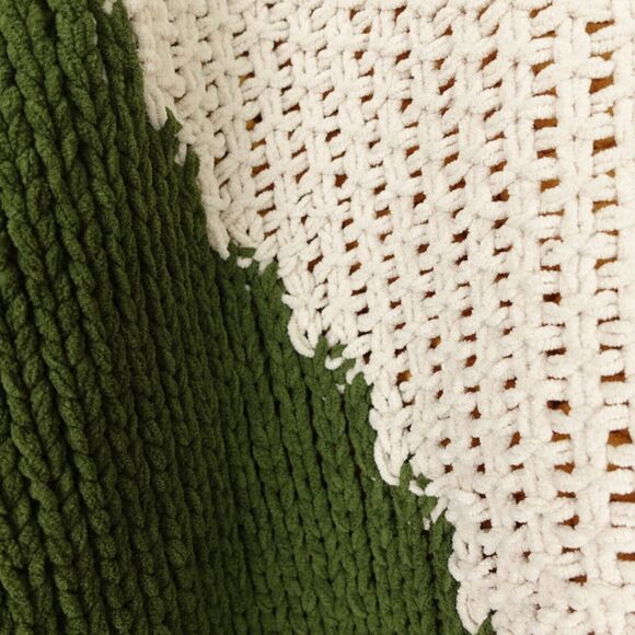 Buckle BKE Chunky Loose Knit Sweater Womens Size M Chenille Color Block Relaxed - Picture 4 of 12